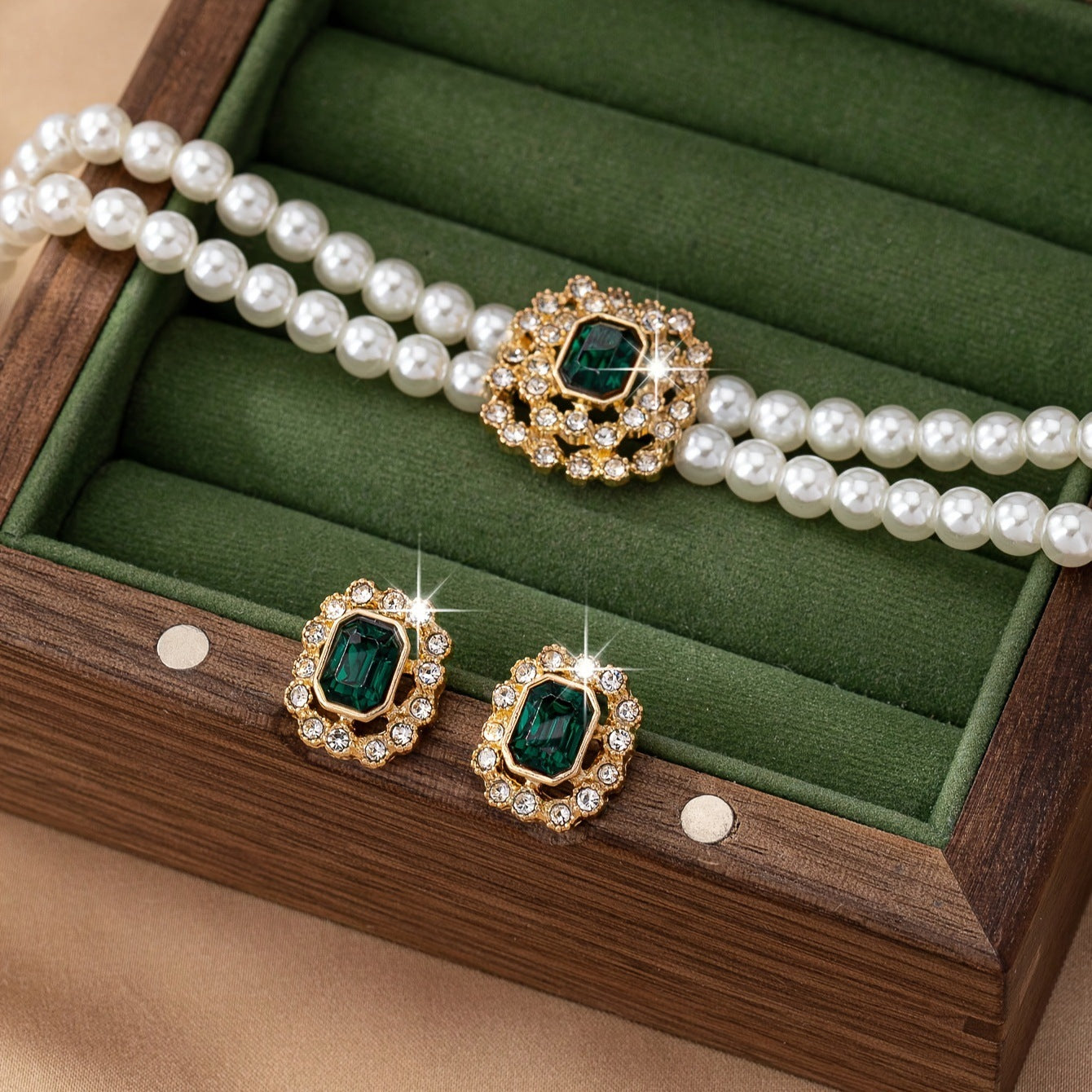 Rosalee | Jewelry Set | Emerald
