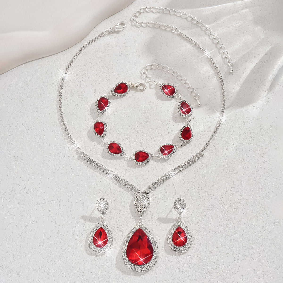 Theresa | Jewelry Set | Ruby