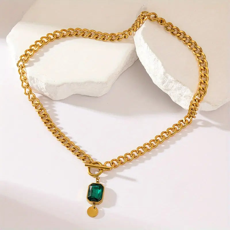 Carola | Necklace | Emerald