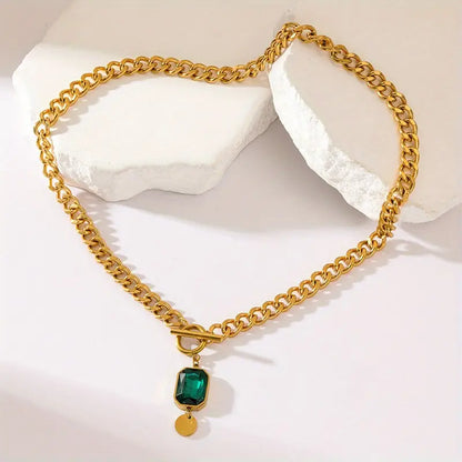 Carola | Necklace | Emerald