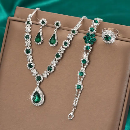 Lysa | Jewelry Set | Emerald