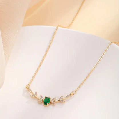 Vanya | Necklace | Emerald