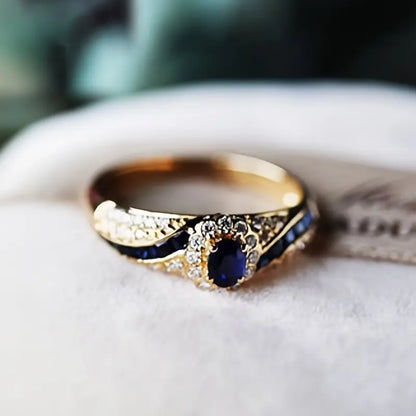 Sandrine | Ring | Sapphire