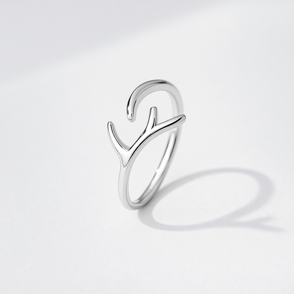 Courtney | Ring | Legacy