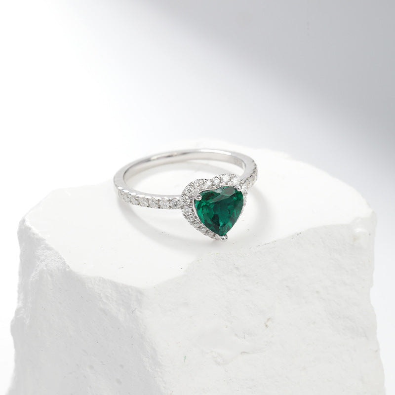 Lara | Ring | Emerald