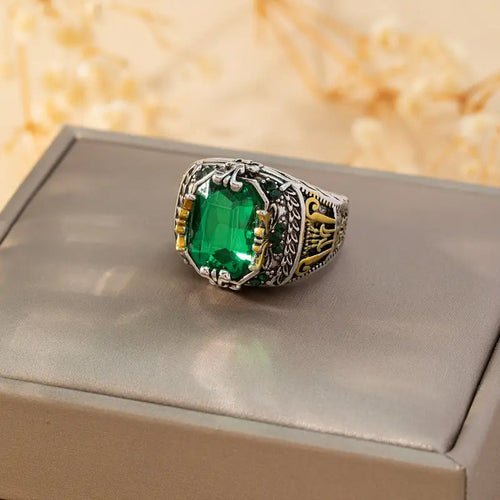 Klara | Ring | Emerald
