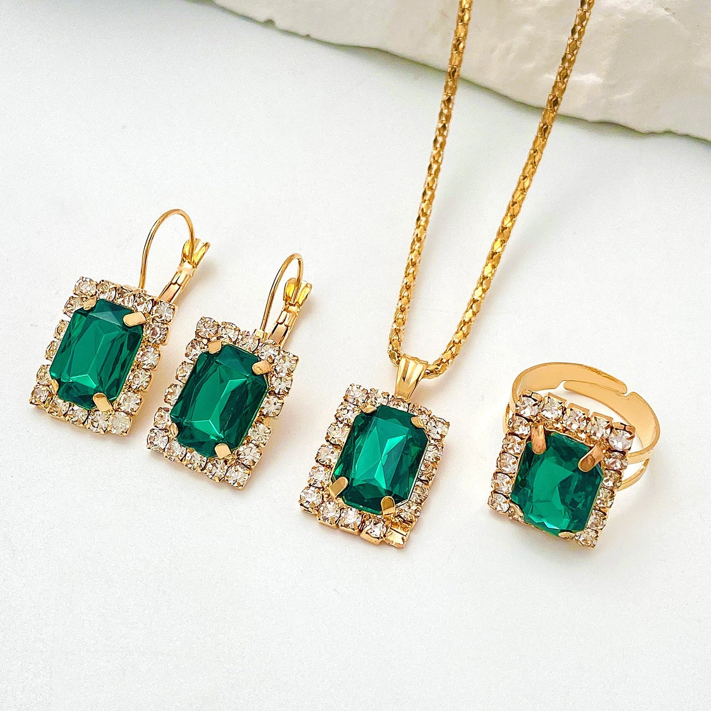 Gwen | Jewelry Set | Emerald