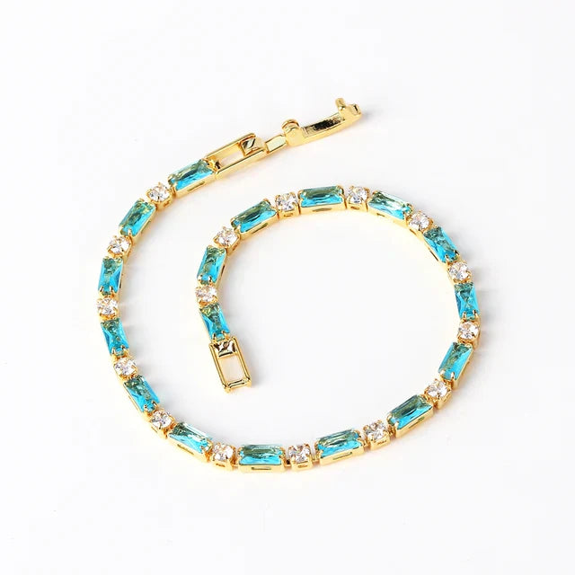 Amyra | Bracelet | Gold