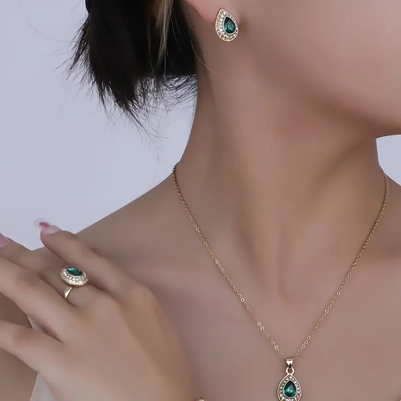 Shella | Jewelry Set | Emerald